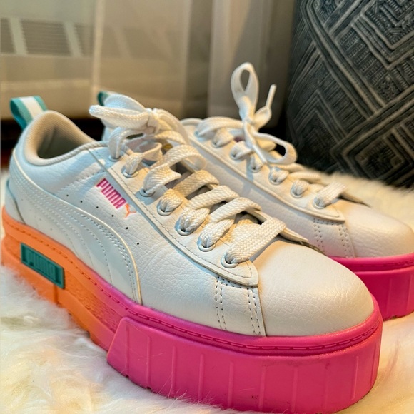 PUMA platform sneakers!! - Picture 2 of 8